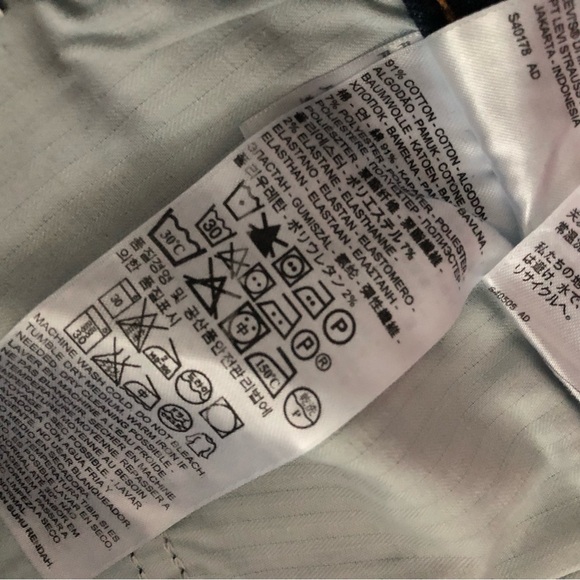 Levi’s Slight Curve Modern Rise Skinny Jeans in Indigo Size 31 - Picture 13 of 14